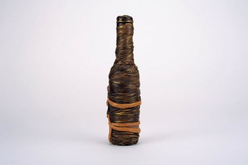 Бутылка, декорированная кожей - MADEheart.com