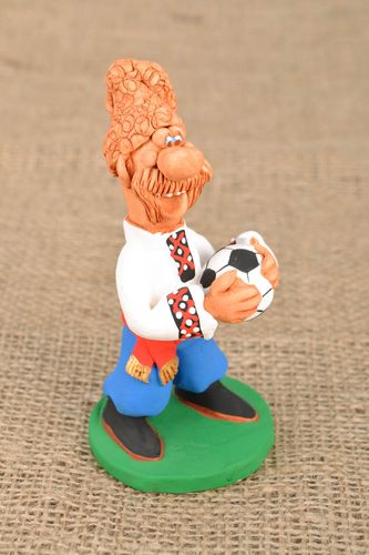 Statuina in ceramica fatta a mano figurina divertente souvenir di argilla - MADEheart.com