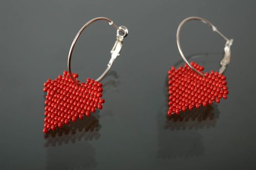 Handmade beaded earrings Red Heart - MADEheart.com