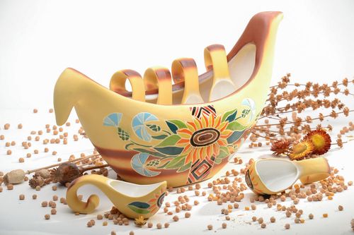 Ceramic pot with spoons - MADEheart.com