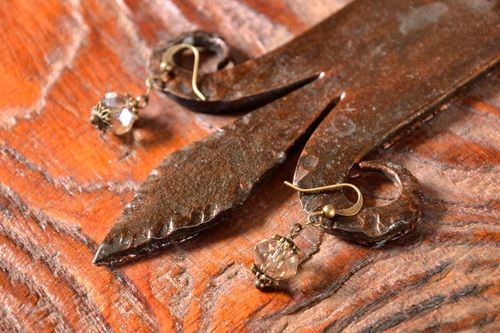 Boucles doreilles faites main en perles de rocailles - MADEheart.com