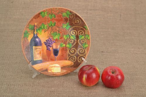 Decorative plate Wine - MADEheart.com