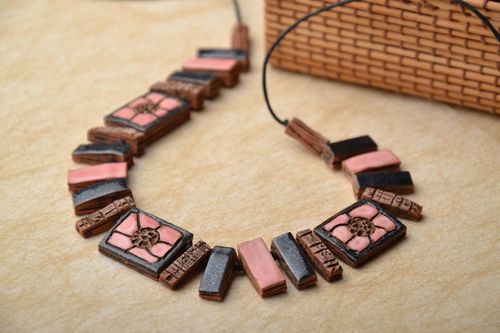Ethnic ceramic necklace - MADEheart.com