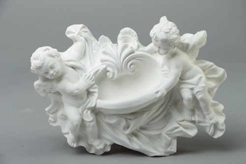 Bajorrelieve de yeso con forma de dos ángeles - MADEheart.com