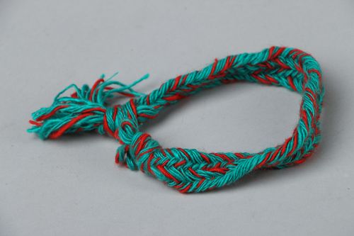 Woolen bracelet  - MADEheart.com