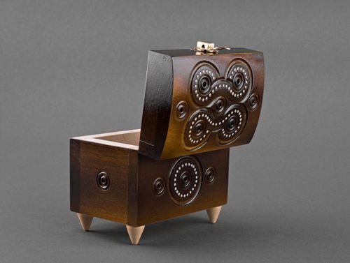 Scatola di legno fatta a mano Cofanetto intarsiato Scrigno con intarsi - MADEheart.com