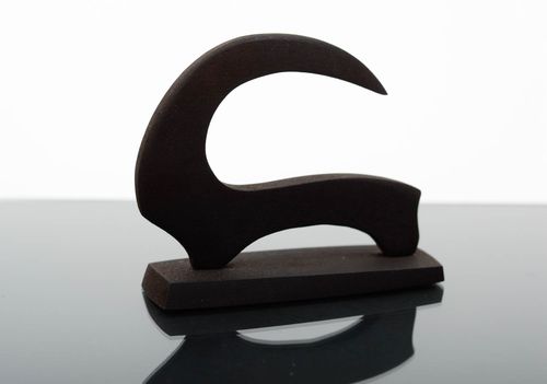 Figurine en bois Petite statue fait main Déco maison Antilope noire originale - MADEheart.com