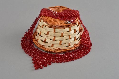 Collier en perles de rocaille et perles fantaisie fait main rouge chic - MADEheart.com