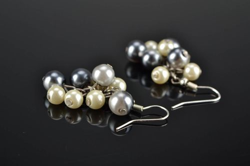 Brincos com pingentes feitos à mão  - MADEheart.com