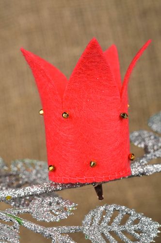 Pinza de pelo artesanal accesorio para niña regalo original Corona roja - MADEheart.com