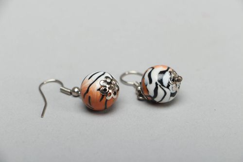 Handmade Ohrringe aus Polymerton Tiger  - MADEheart.com