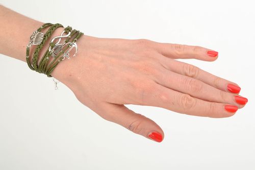Bracelet en cordon ciré design original fait main accessoire pour femme - MADEheart.com