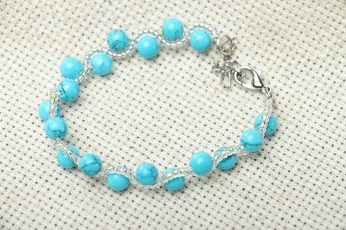 Natural stone bracelet with beads and turquoise - MADEheart.com
