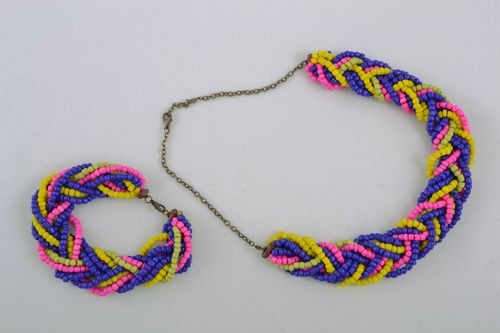 Schmuckset aus Glasperlen Collier und Armband - MADEheart.com