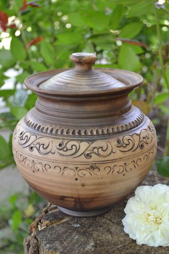 Large beautiful ethnic ceramic handmade pot with lid for baking 3 l eco friendly - MADEheart.com