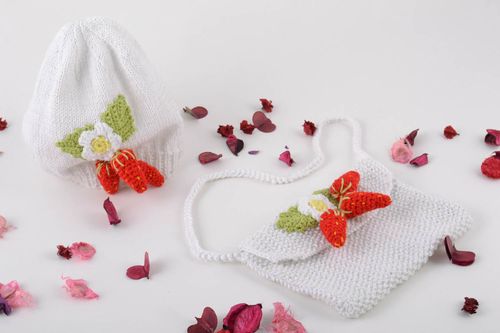 Set of handmade babys accessories crocheted of cotton threads white hat and bag - MADEheart.com