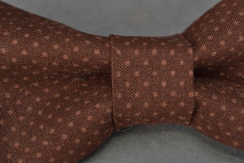 Brown bow tie - MADEheart.com
