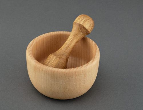 Wooden mortar with pestle - MADEheart.com