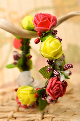 Pulsera con flores hecha a mano bisutería de mujer accesorio de verano - MADEheart.com