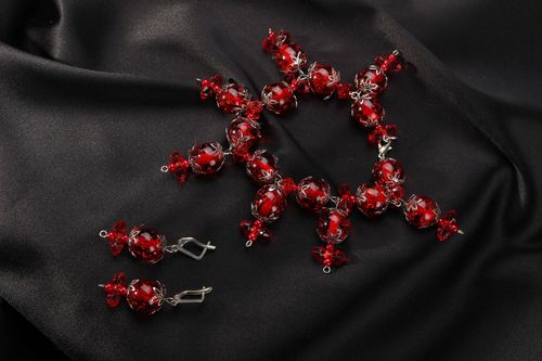 Conjunto de jóias de contas feito à mão - MADEheart.com