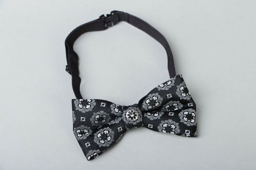 Черный галстук-бабочка унисекс - MADEheart.com