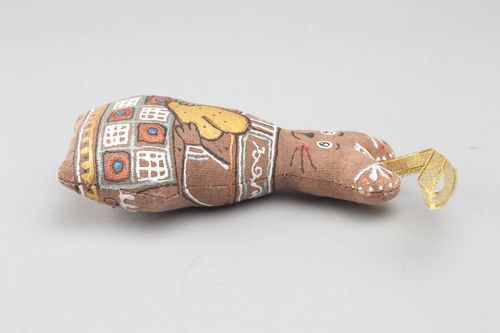 Pingente de interior feito de tecido impregnado com café Urso - MADEheart.com