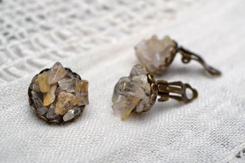 Brincos e anel com quartzo - MADEheart.com