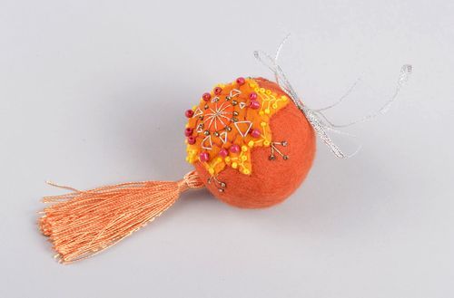 Decoración navideña artesanal elemento decorativo de lana regalo original - MADEheart.com