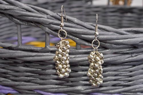 Boucles doreilles pendantes Bijou fait main métal crochets Accessoire femme - MADEheart.com