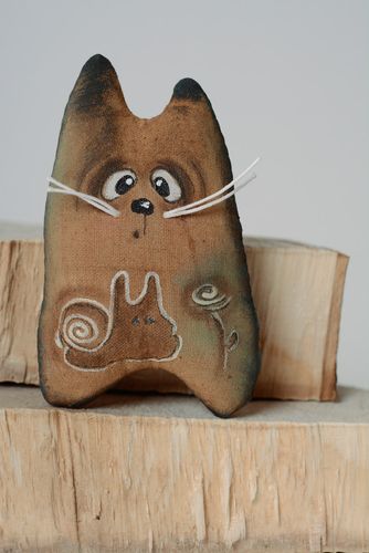 Handmade soft toy fridge magnet soaked with coffee in the shape of kitten - MADEheart.com
