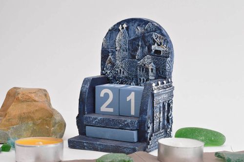 Table calendar plaster figurine home decor table decor decorative use only - MADEheart.com