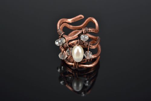 Wide copper ring with pearl wire wrap - MADEheart.com