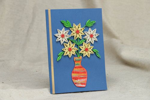Quilling Grußkarte mit Blumen - MADEheart.com