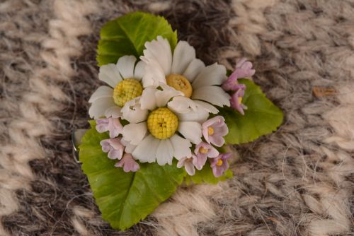 Fermaglio per capelli fatto a mano in argilla polimerica accessorio massiccio - MADEheart.com