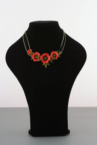 Necklace with flowers Poppy Field - MADEheart.com
