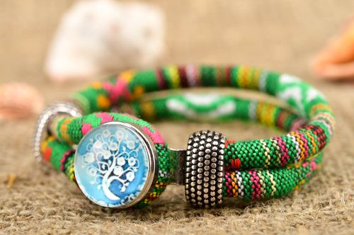 Handmade jewelry wrist bracelet fashion accessories designer bracelet for women - MADEheart.com