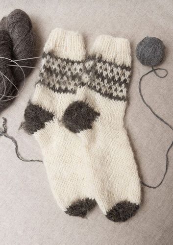 Woolen socks for men - MADEheart.com
