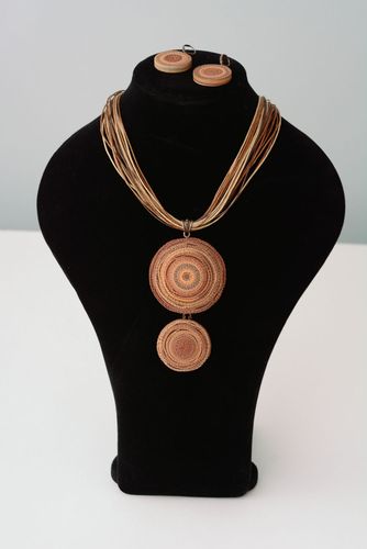 Conjunto de jóias de cerâmica plástica - MADEheart.com