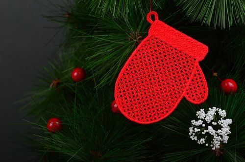 Openwork Christmas toy handmade Christmas decor mitten toy decorative use only - MADEheart.com