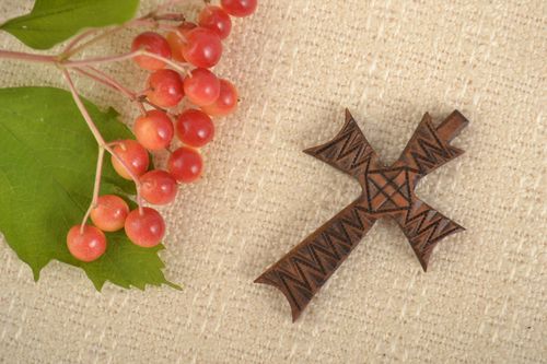 Handmade cross pendant wooden necklace ethnic jewelry inspirational gifts - MADEheart.com