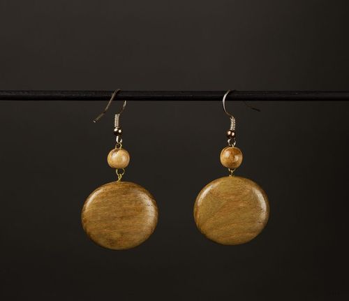 Round handmade wooden earrings - MADEheart.com