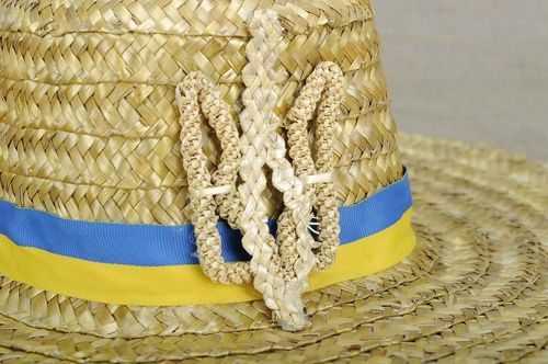 Hat decorated with Ukrainian symbolics - MADEheart.com