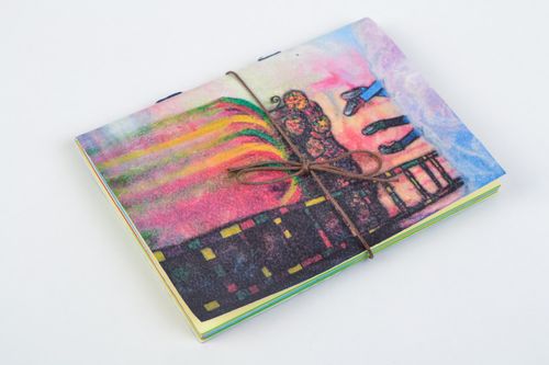 Carnet de notes fantaisie avec dessin de créateur pages multicolores fait main - MADEheart.com