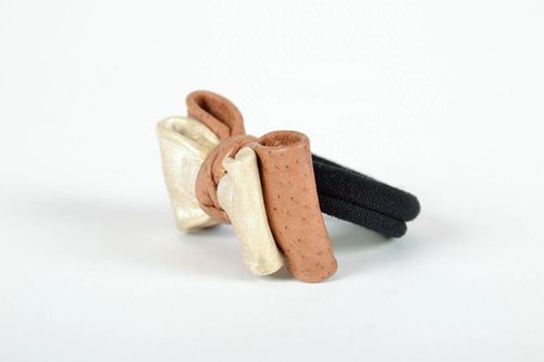 Leather scrunchy with a bow - MADEheart.com