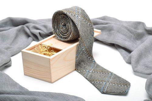 Cravatta grigia fatta a mano accessorio da uomo originale regalo per lui - MADEheart.com