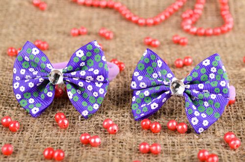 Mädchen Haarschmuck handgemacht Haargummi Set Schleifen fürs Haar 2 Stück - MADEheart.com