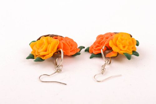 Polymer clay floral earrings - MADEheart.com