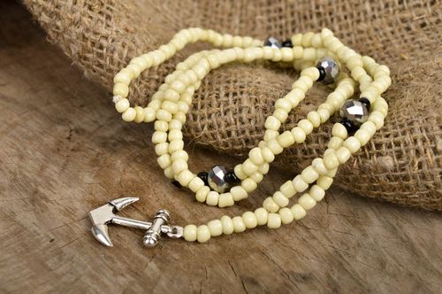 Pendentif fantaisie Bijou fait main ancre design original Accessoire femme - MADEheart.com