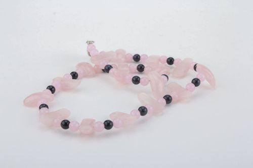 Unusual natural stone necklace - MADEheart.com
