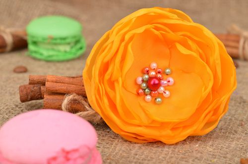 Barrette cheveux fait main Accessoire femme Pince à cheveux fleur orange - MADEheart.com